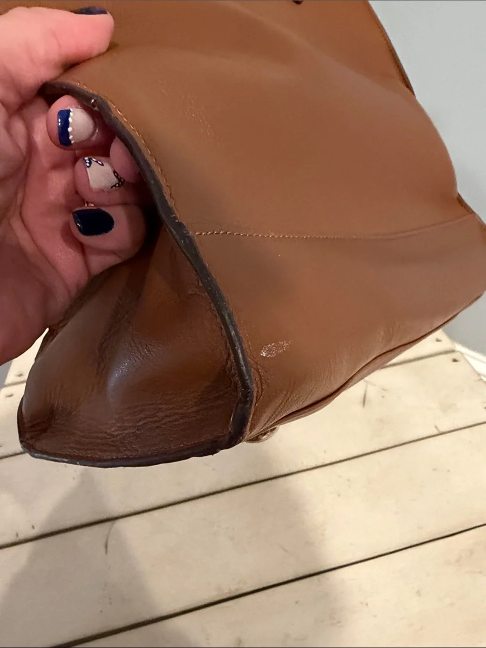 Coach Classic Tan Leather Tote Bag - Versatile Everyday Carry